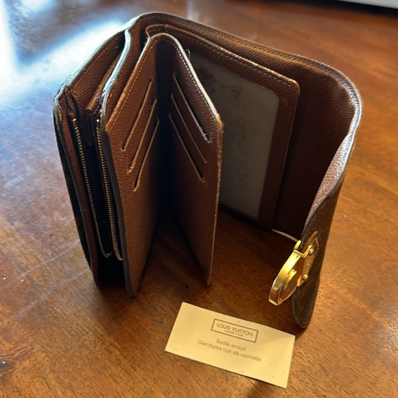 Authentic LV monogram trifold koala wallet - Picture 2 of 14